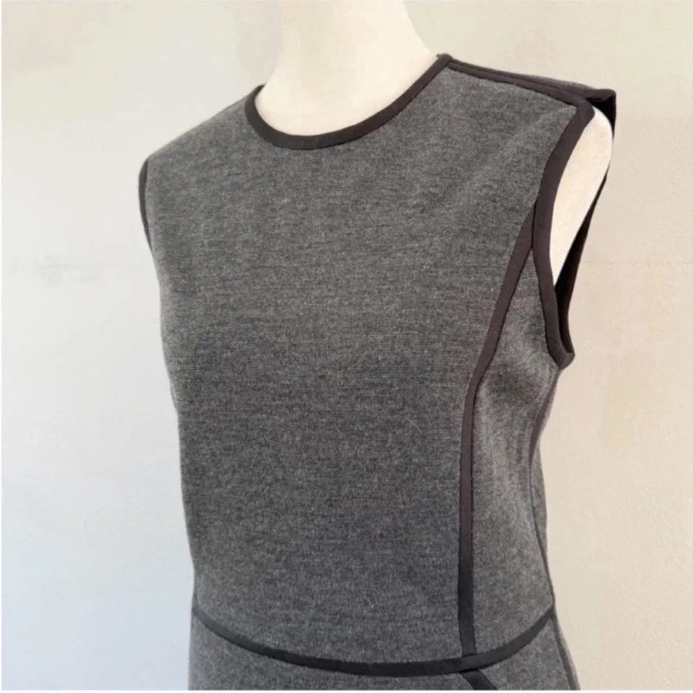 Tory Burch Sheath Dress Womens Small Gray Wool Career Minimaist Quiet Luxury